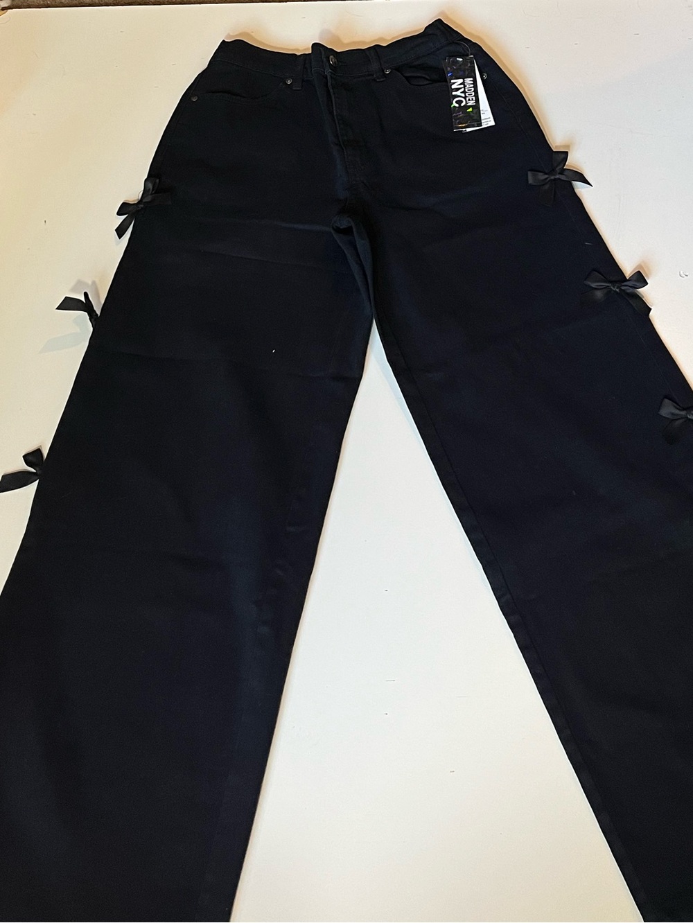 Madden NYC Women's Black Bow Relaxed Wide-Leg Jeans Medium - Picture 3 of 7